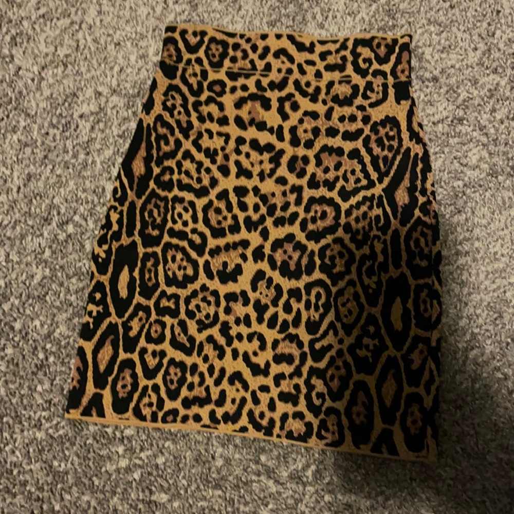 BCBG MaxAzria mini skirt
